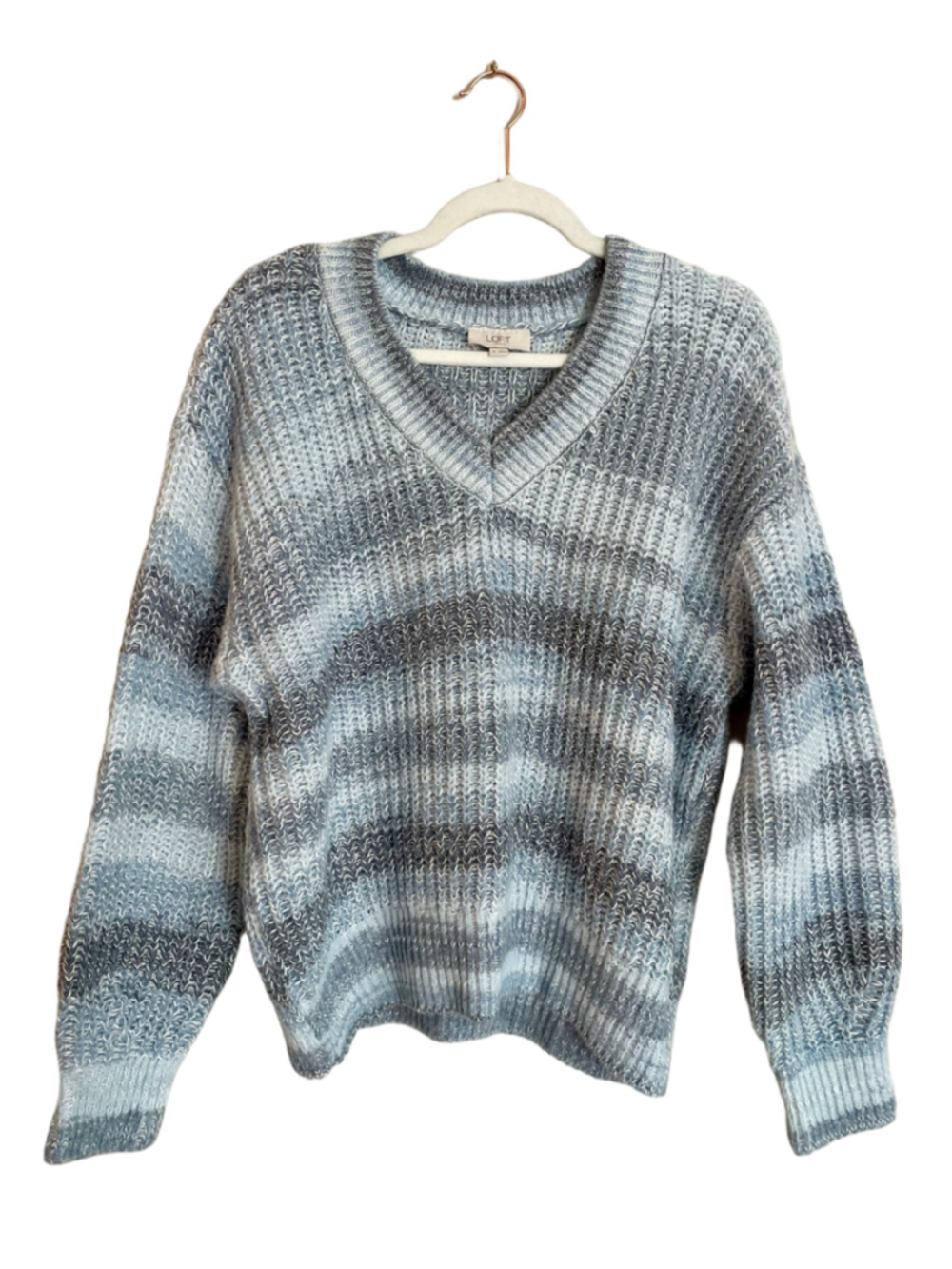 LOFT Women’s Medium Blue Gray Space Dye V Neck Chunky Knit Sweater